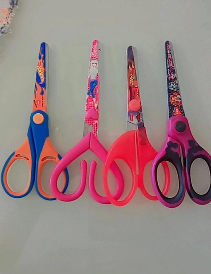 Tesoura Escolar Tris Class Pastel 13 Cm 30 Unidades - Imagem 3